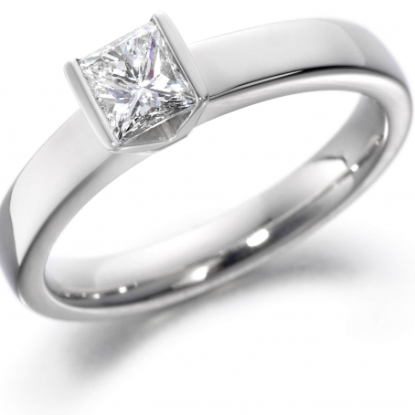 14ct White Gold Princess Cut Diamond Engagement Ring