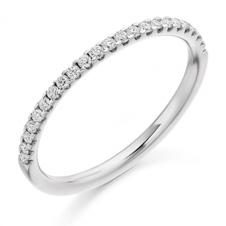 18ct White Gold Ladies Diamond Set Wedding Ring