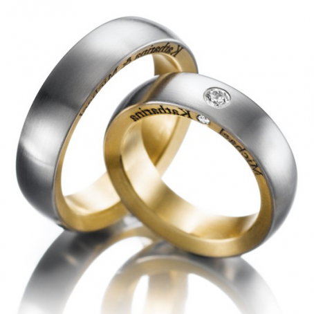 9ct Two-Colour Gold Wedding Ring Set