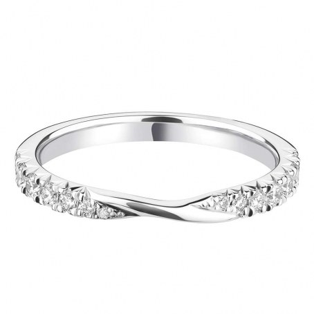 Platinum French Kiss Style Setting Twist Ring
