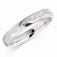 14ct White Gold Hand Engraved Wedding Ring