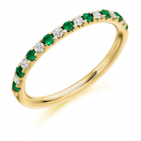 9ct White Gold Diamond and Emerald Claw Set Wedding Ring