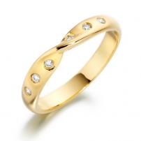 9ct Yellow Gold Diamond Wedding Ring