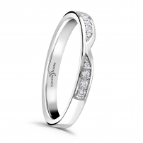 Diamond Set V Cut Out Wedding Ring - Lace
